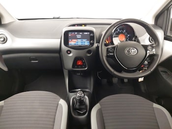 Used Toyota AYGO 2019 for sale - 76311578: Photo
