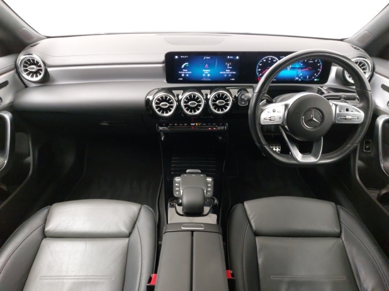 Used Mercedes-Benz CLA 2020 for sale - 76543691: Photo 2