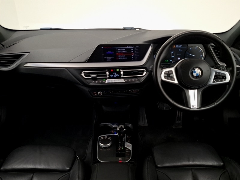 Used BMW 1 Series 2021 for sale - 76683860: Photo 2