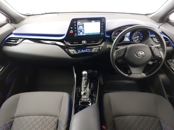 Used Toyota C-HR 2021 for sale - 78440551: Photo