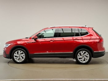 Used Volkswagen Tiguan Allspace 2023 for sale - 78669728: Photo