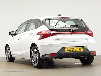 Used Hyundai i20 2021 for sale - 76907115: Photo