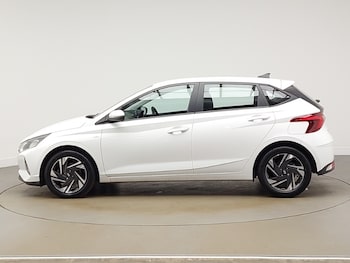 Used Hyundai i20 2021 for sale - 76907115: Photo