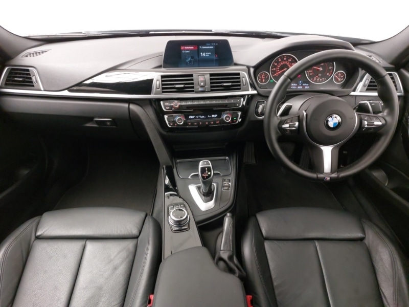 Used BMW 3 Series 2018 for sale - 77197855: Photo 2