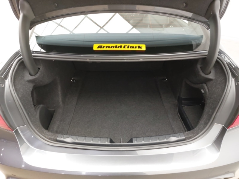 Used BMW 3 Series 2018 for sale - 77197855: Photo 8