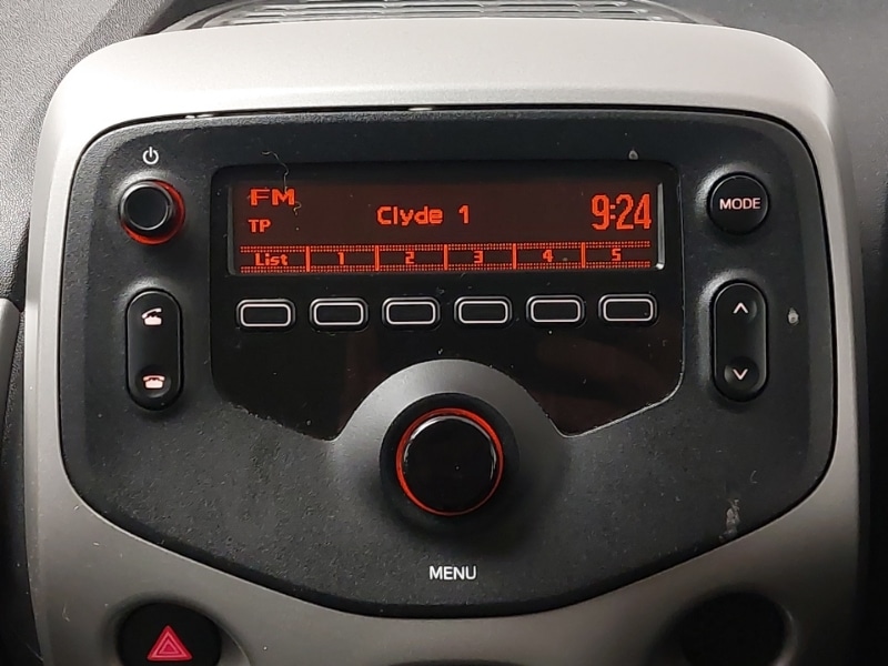 Used Toyota AYGO 2018 for sale - 77922671: Photo 10