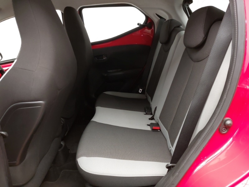 Used Toyota AYGO 2018 for sale - 77922671: Photo 6