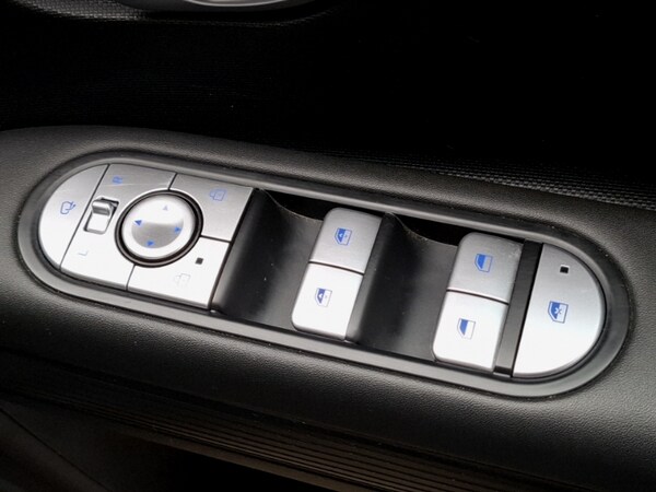 Used Hyundai IONIQ 5 2022 for sale - 76262168: Photo 15