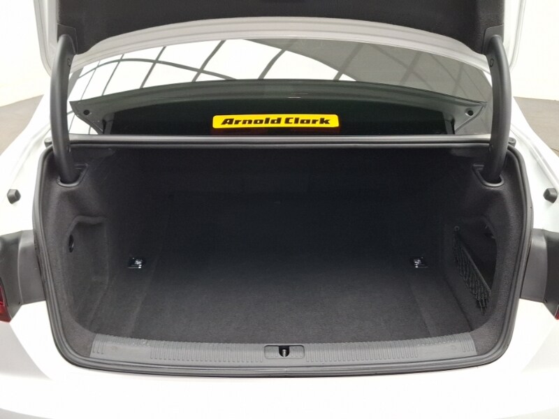 Used Audi A4 2018 for sale - 78146800: Photo 8