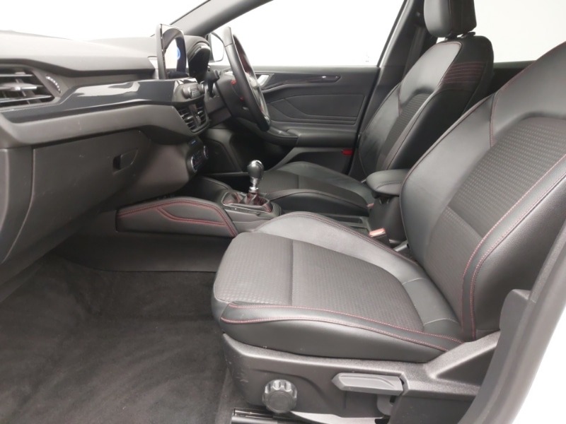 Used Ford Focus 2021 for sale - 77086747: Photo 5