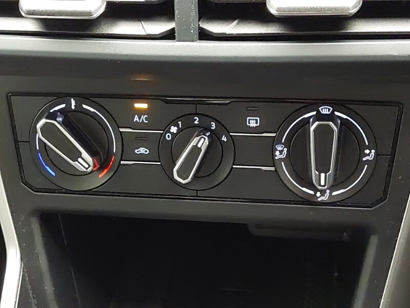 Used Volkswagen Taigo 2022 for sale - 77366676: Photo 14