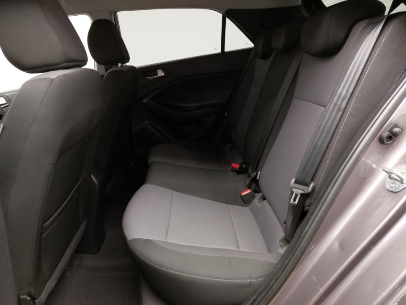 Used Hyundai i20 2020 for sale - 76721941: Photo 6