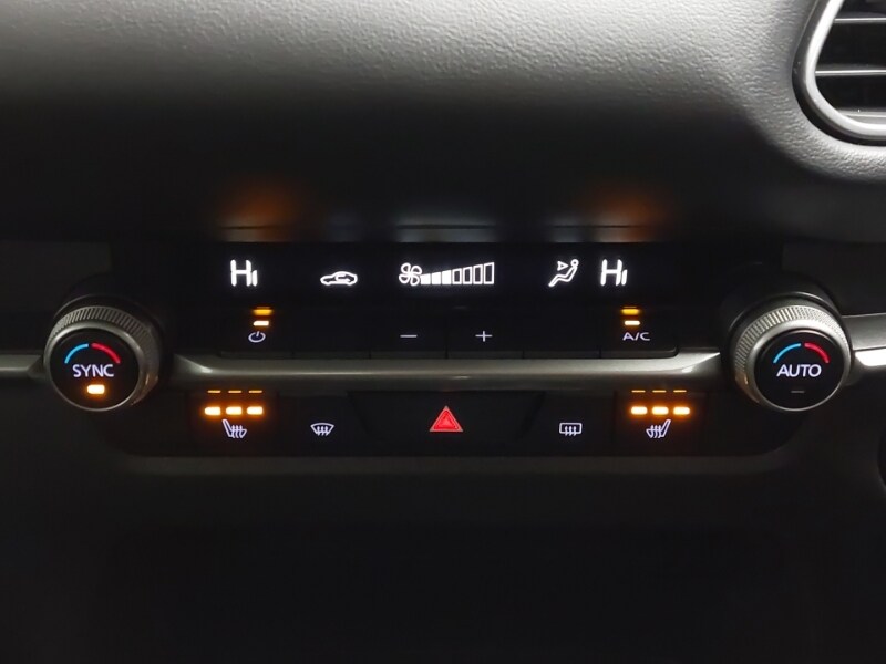 Used Mazda CX-30 2023 for sale - 77816840: Photo 16