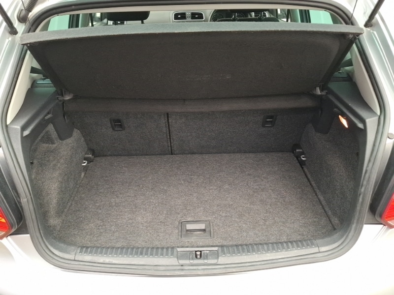 Used Volkswagen Polo 2011 for sale - 77503120: Photo 8