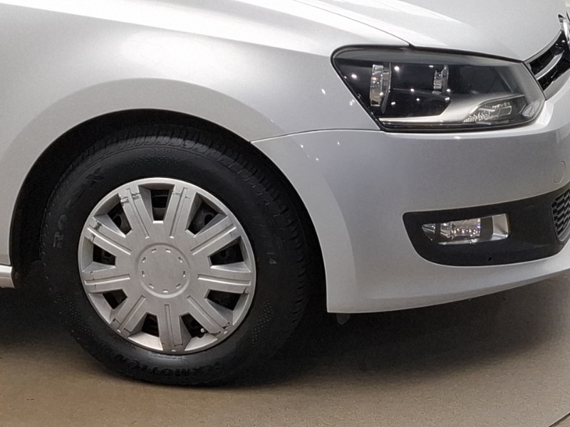 Used Volkswagen Polo 2011 for sale - 77503120: Photo 9