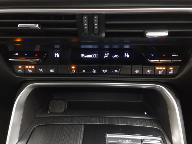 Used Mazda CX-60 2025 for sale - 76437831: Photo 19