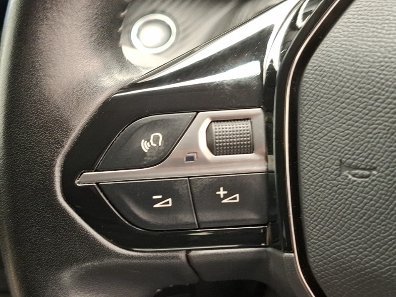 Used Peugeot 2008 2020 for sale - 77149925: Photo 18