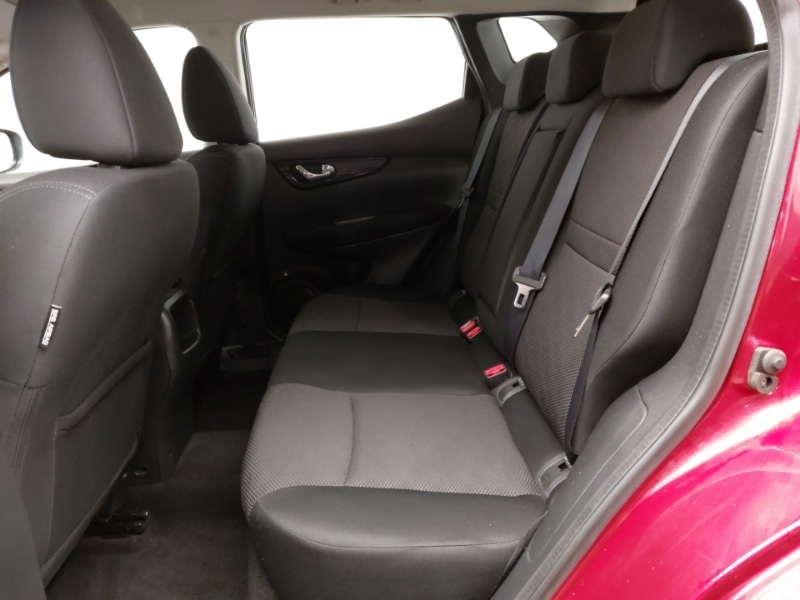 Used Nissan Qashqai 2017 for sale - 76737231: Photo 6