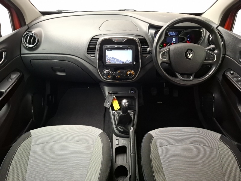 Used Renault Captur 2017 for sale - 78146798: Photo 2