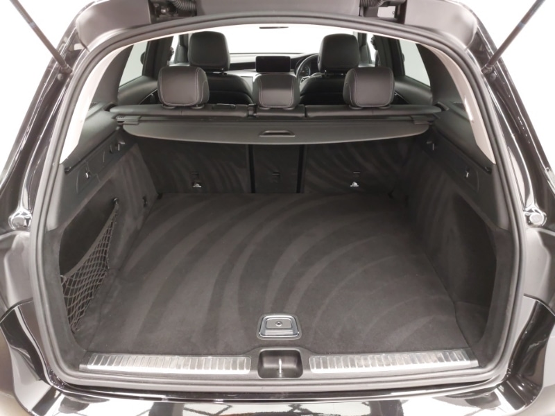 Used Mercedes-Benz GLC 2019 for sale - 76816122: Photo 8