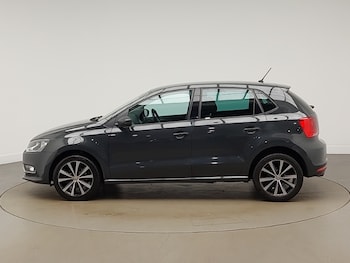 Used Volkswagen Polo 2017 for sale - 78704246: Photo