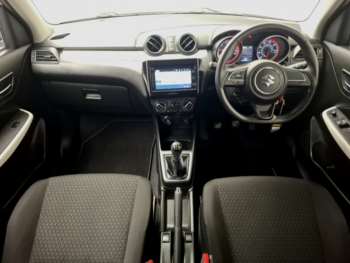 Used Suzuki Swift 2018 for sale - 75349755: Photo