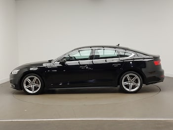 Used Audi A5 2017 for sale - 77987967: Photo