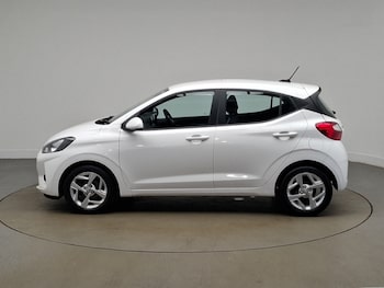 Used Hyundai i10 2023 for sale - 78880698: Photo