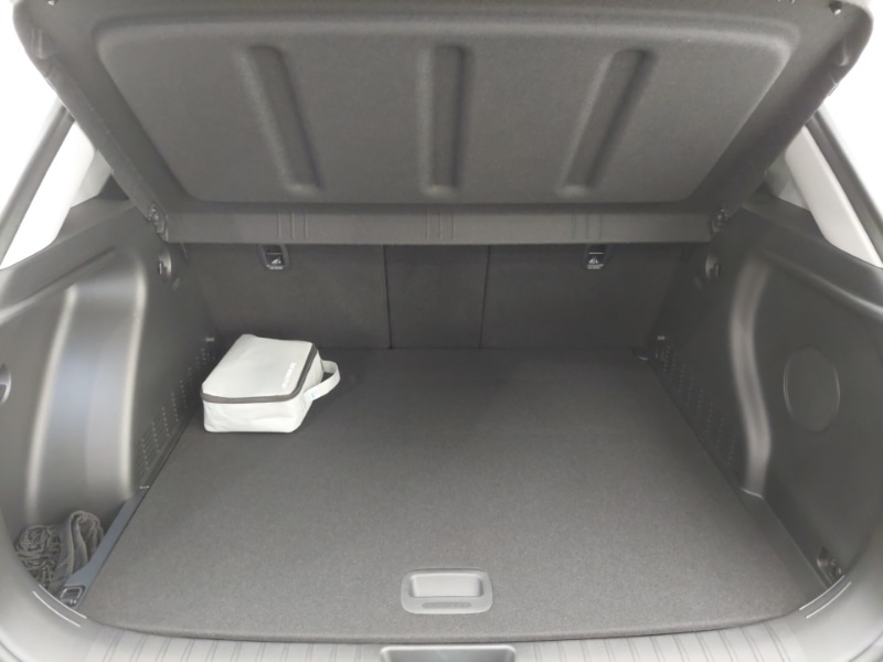 Used Hyundai KONA 2025 for sale - 76785710: Photo 8