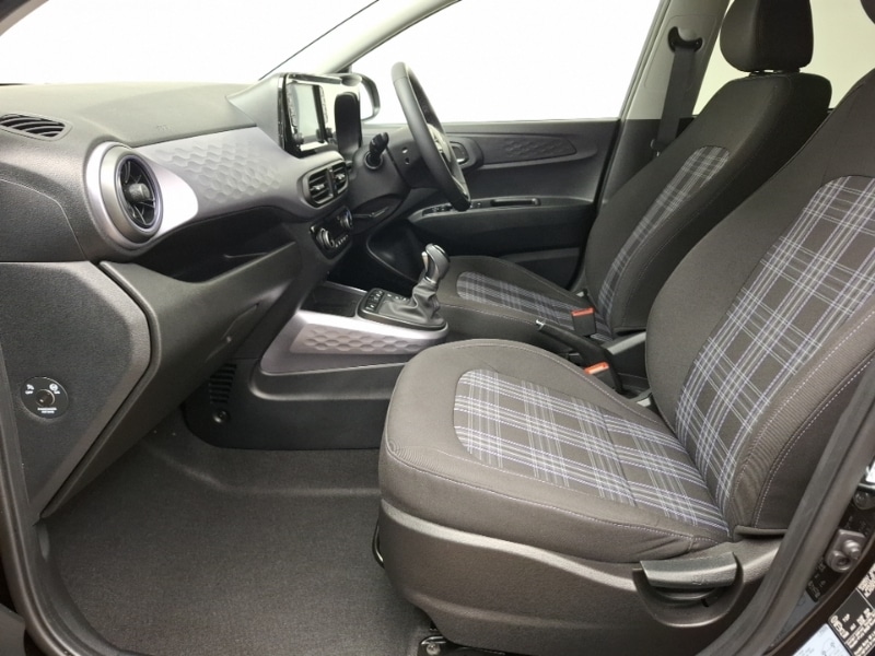 Used Hyundai i10 2025 for sale - 76983356: Photo 5