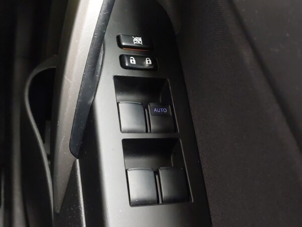 Used Toyota Auris 2014 for sale - 76262034: Photo 19