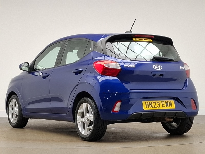 Used Hyundai i10 2023 for sale - 76964235: Photo 3