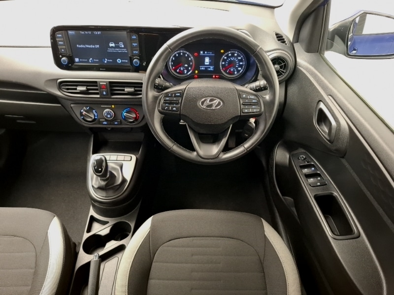 Used Hyundai i10 2023 for sale - 76964235: Photo 7