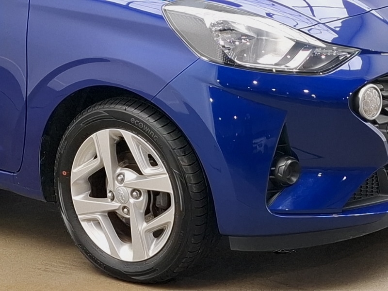 Used Hyundai i10 2023 for sale - 76964235: Photo 9