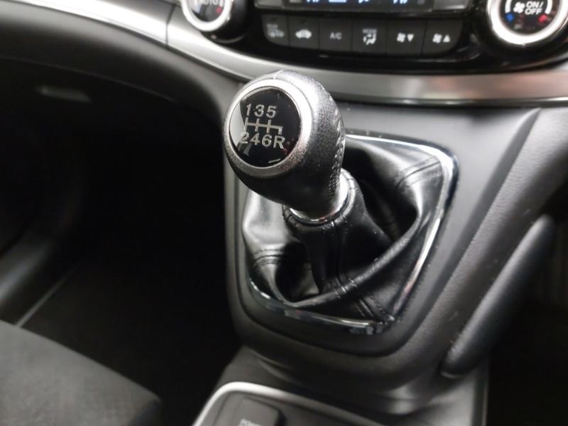 Used Honda CR-V 2017 for sale - 76384053: Photo 15