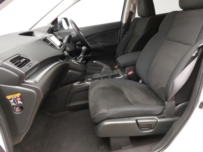 Used Honda CR-V 2017 for sale - 76384053: Photo 5