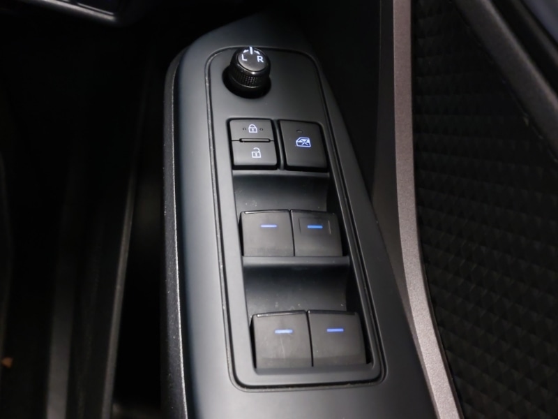 Used Toyota C-HR 2022 for sale - 77141601: Photo 18