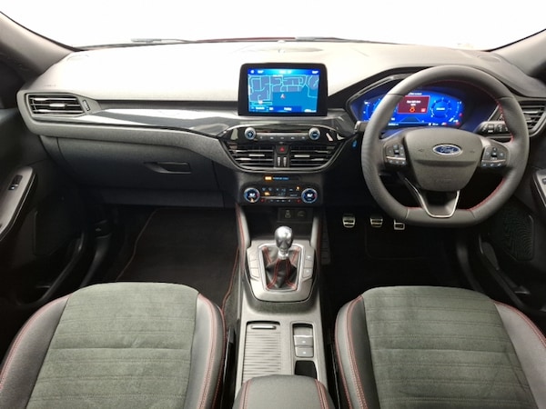 Used Ford Kuga 2022 for sale - 76335879: Photo 2