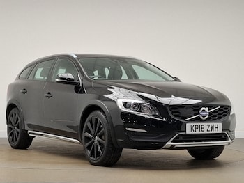 2018 - D4 [190] Cross Country Lux Nav 5dr AWD Geartronic