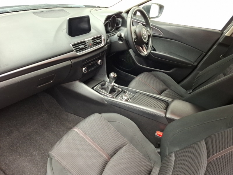 Used Mazda Mazda3 2017 for sale - 77544322: Photo 5