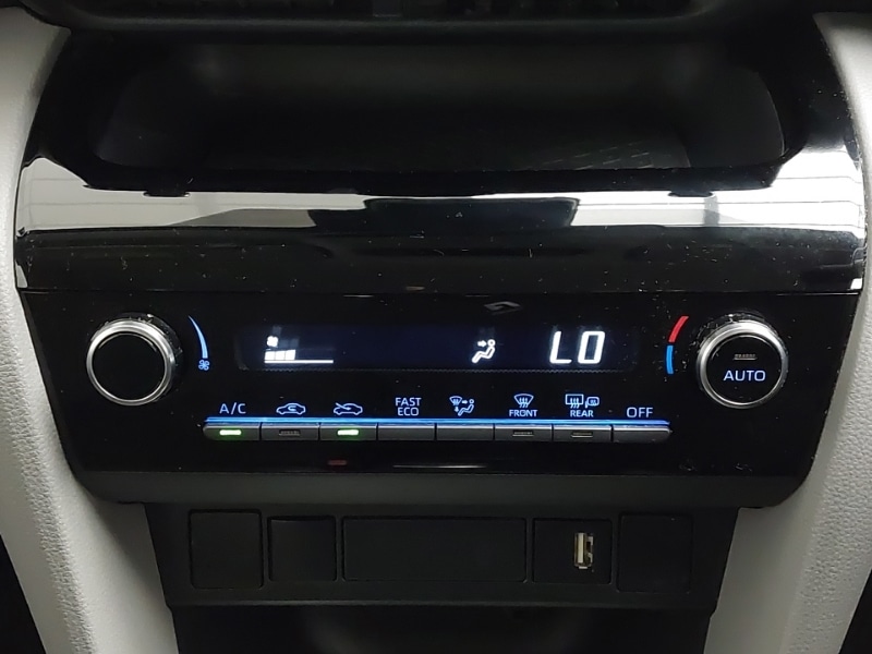 Used Toyota Yaris Cross 2022 for sale - 76846915: Photo 16