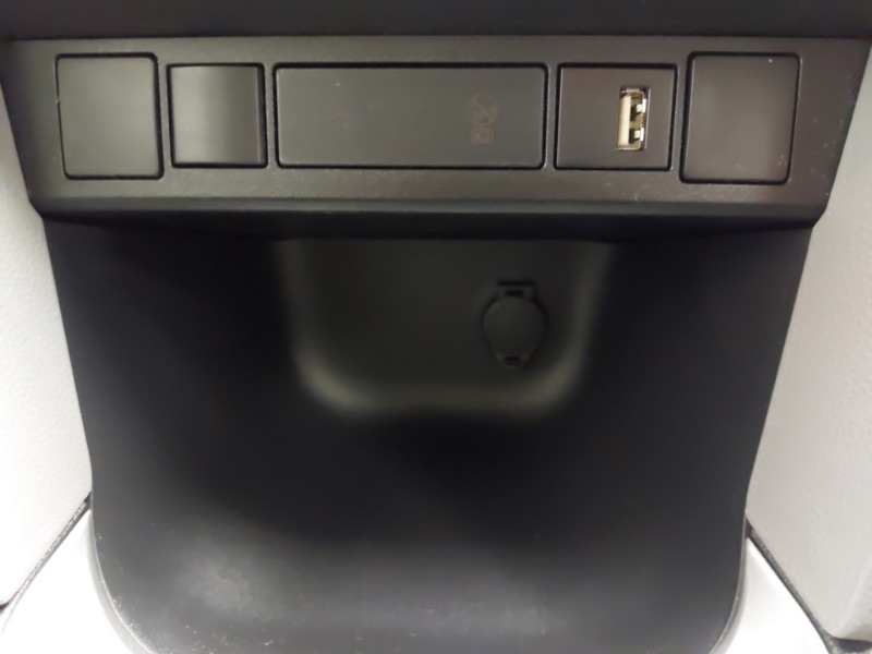 Used Toyota Yaris Cross 2022 for sale - 76846915: Photo 17