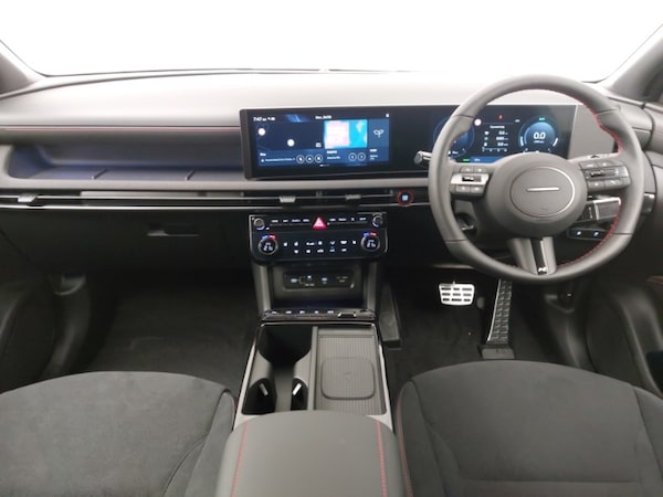 Used Hyundai TUCSON 2025 for sale - 74804614: Photo 2