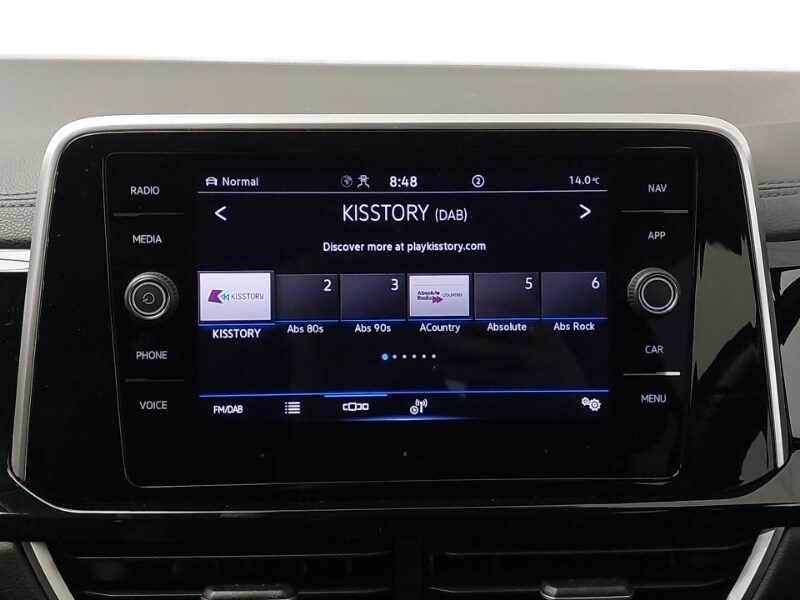 Used Volkswagen T-Roc 2023 for sale - 76683864: Photo 10