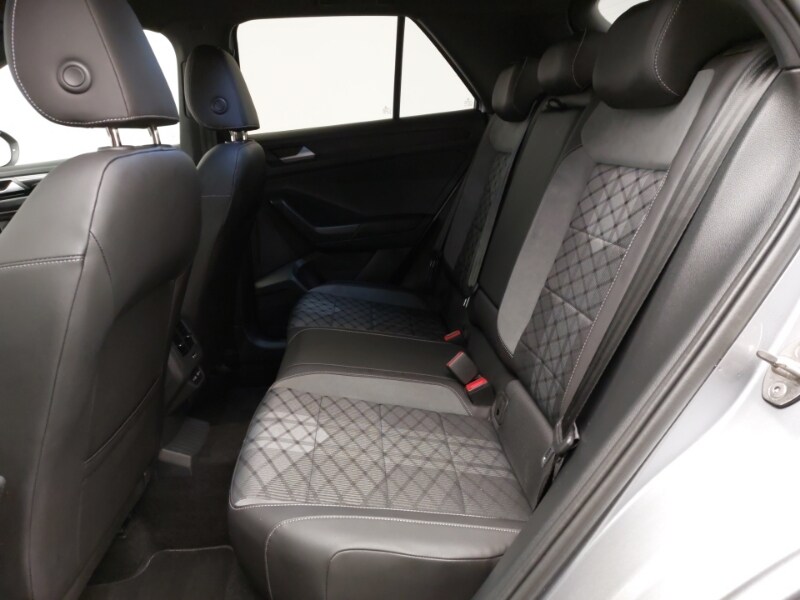 Used Volkswagen T-Roc 2023 for sale - 76683864: Photo 6