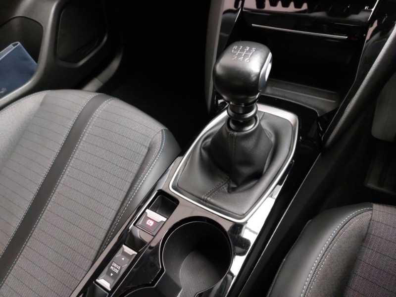 Used Peugeot 2008 2021 for sale - 76529076: Photo 15