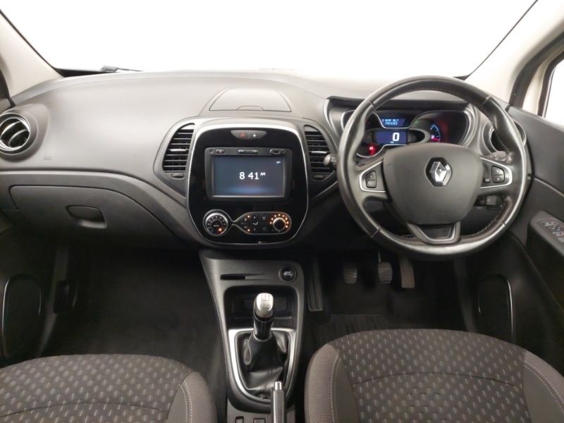Used Renault Captur 2017 for sale - 77273187: Photo 2