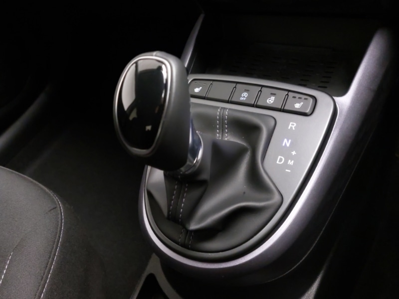 Used Hyundai i10 2024 for sale - 76498364: Photo 15