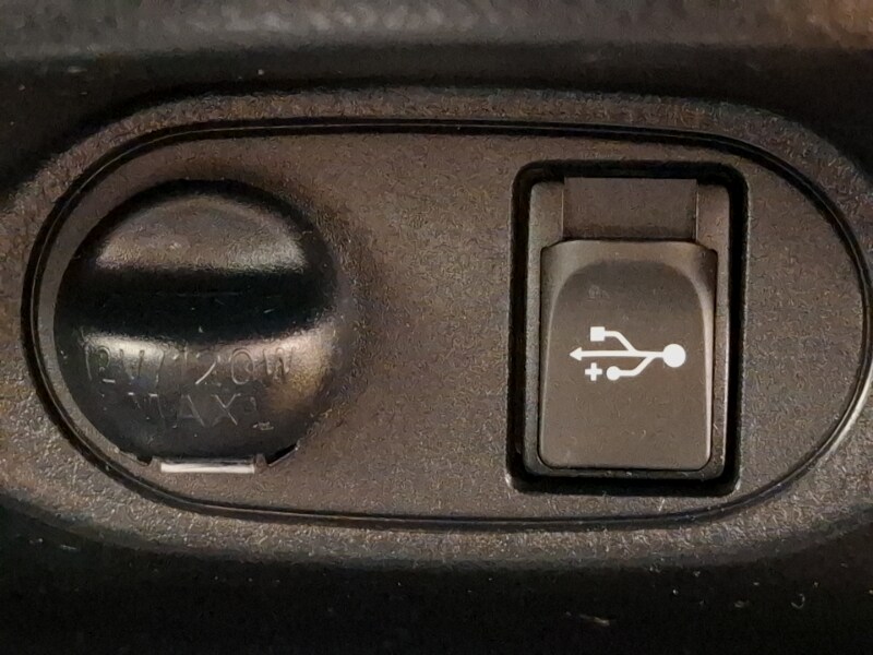 Used Toyota Yaris 2016 for sale - 77623784: Photo 16