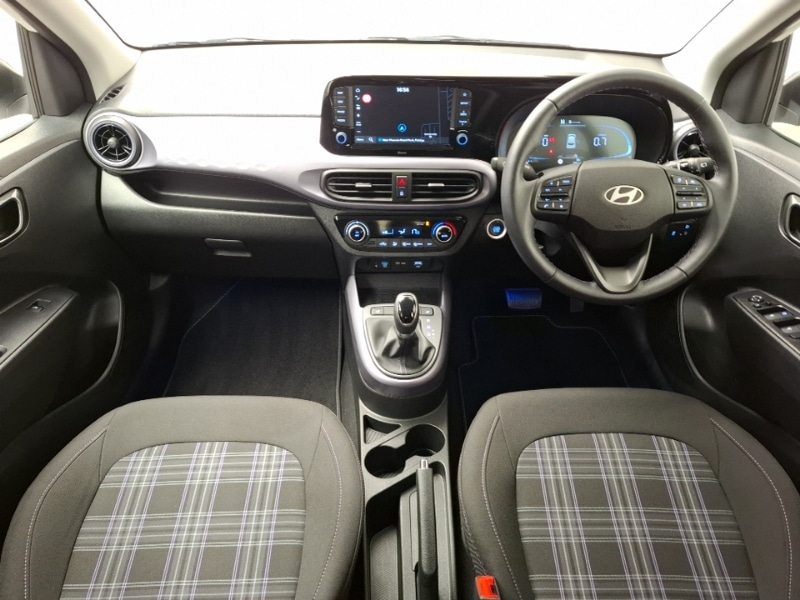Used Hyundai i10 2024 for sale - 76135135: Photo 2